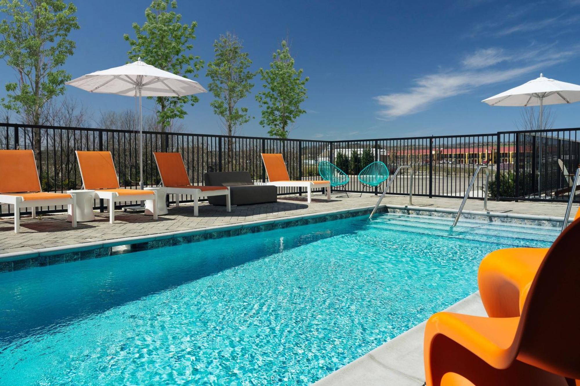 Aloft Knoxville West Exterior foto